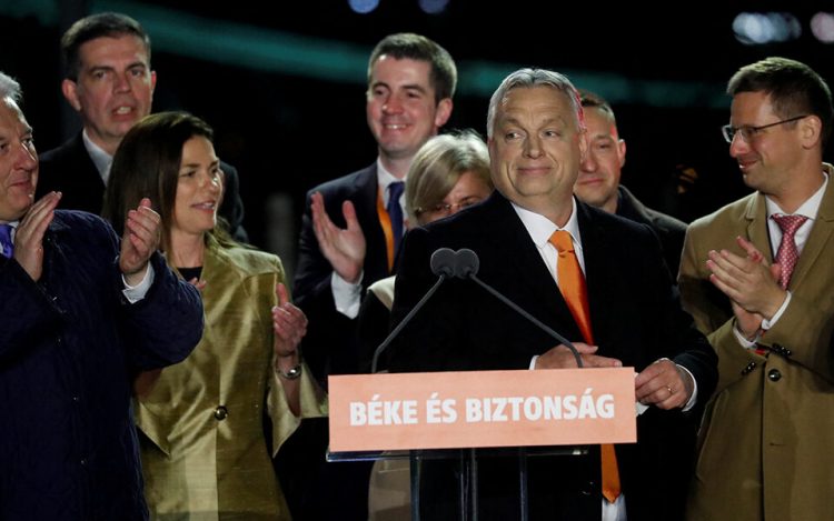 2022-04-03T210826Z_2080446189_RC2XFT9DWQE4_RTRMADP_3_HUNGARY-ELECTION-ORBAN-960×600