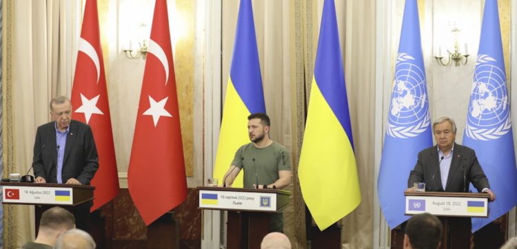 Turkish President Erdogan and UN Secretary-General Guterres visit Ukraine