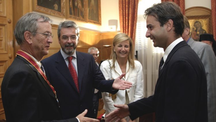 23/08/2004.¬—¡¬≈’”« ‘«” SIEMENS HELLAS ¡–œ ‘œÕ á ¡—…”‘œ ¡—◊…≈–…” œ–œ ◊—…”‘œƒœ’Àœ.”‘«Õ ≈ ƒ«ÀŸ”« –¡—¡¬—≈»« ¡Õ œ…  ÔÈ Ã.◊—…”‘œ÷œ—¡ œ”  ¡…  .ë‘”œ‘¡ «”
