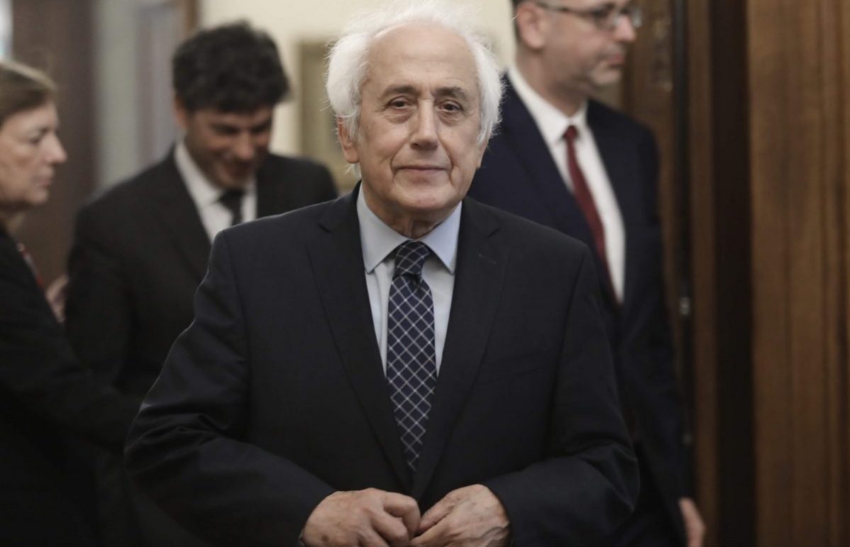 roupakiotis_proedriko