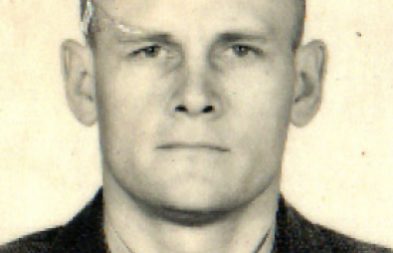 Dmitry_Utkin_passport_photo_(cropped)