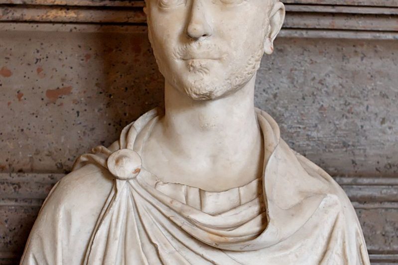 800px-Alexander_Severus_Musei_Capitolini_MC471