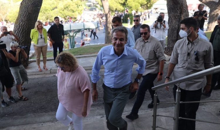 mitsotakis_penteli-930×550