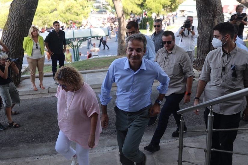 mitsotakis_penteli-930×550