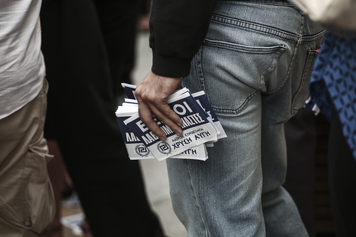 campaign; candidate; election; elections; far-right; Golden Dawn; nationalists; parliament elections; politics; pre-election rally; rally; speech; ultra-right; Ελλάδα; Χρυσή Αυγή; ακροδεξιά; βουλευτικές εκλογές; εθνικιστές; εθνικιστής; ομιλία; πολιτική; προεκλογική εκστρατεία; συγκέντρωση; υποψήφιος;