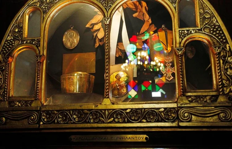 ipsilantides-kardies