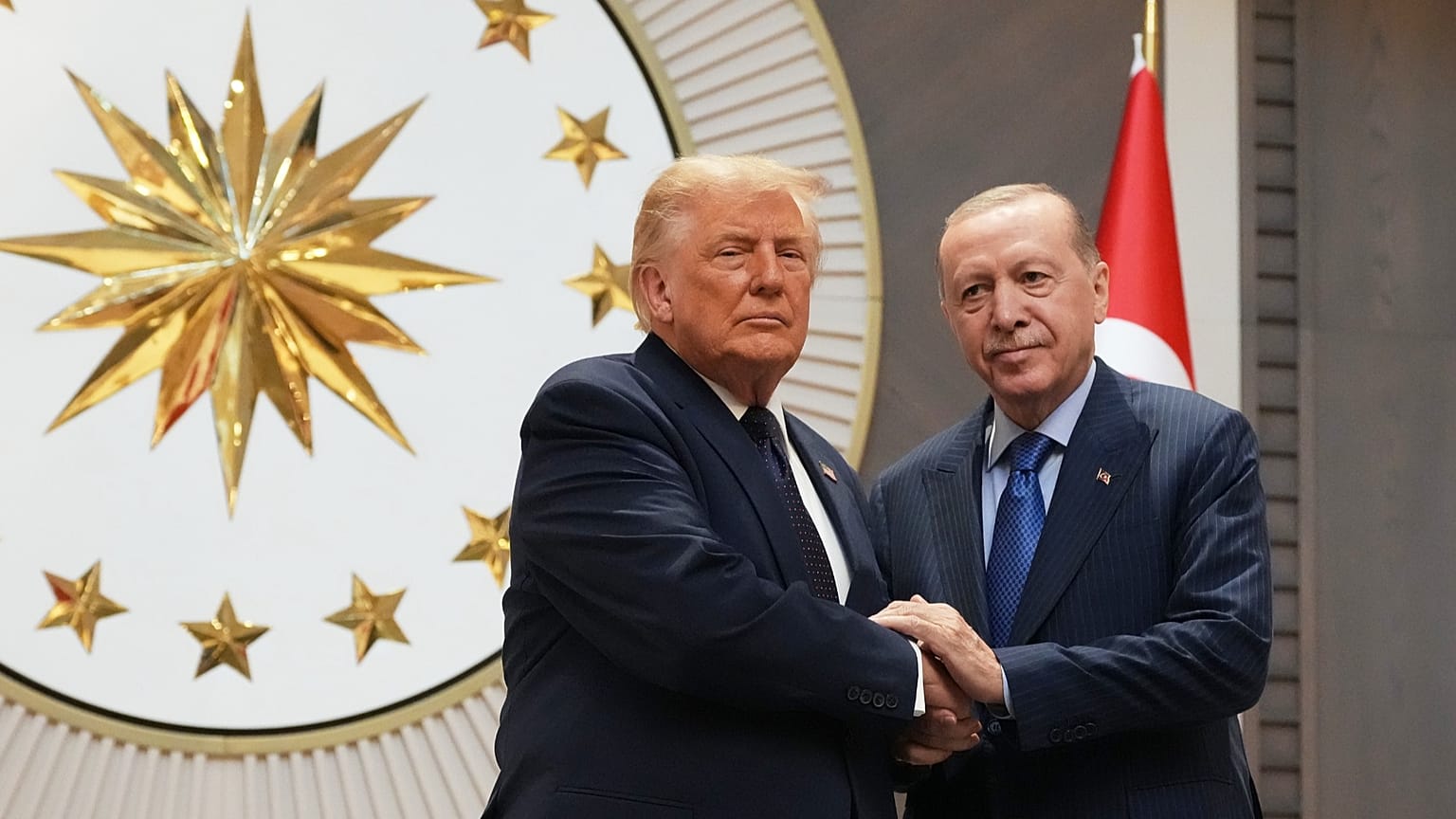 trump_erdogan_nato_summit